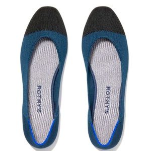 Rothy’s The Square.